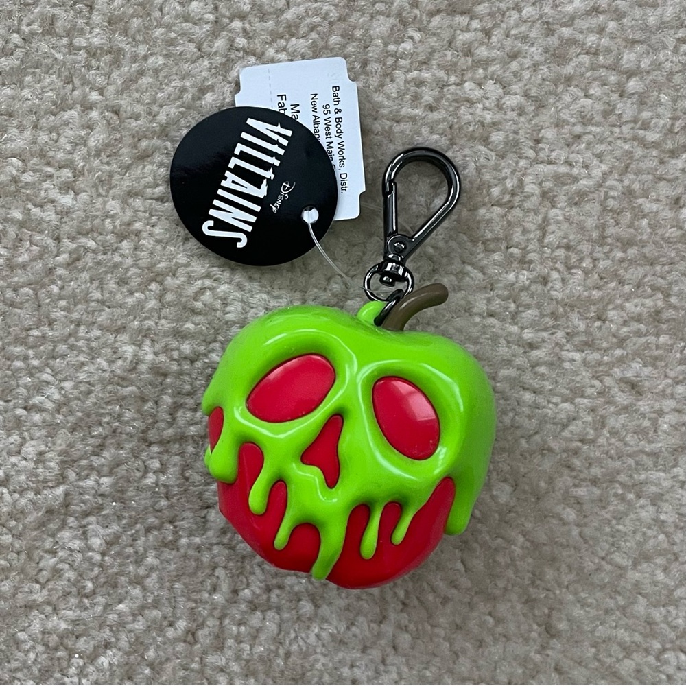 Bath & Body Works Disney Villains Poison Apple Glow-In-The-Dark PocketBac Holder - Picture 15 of 16